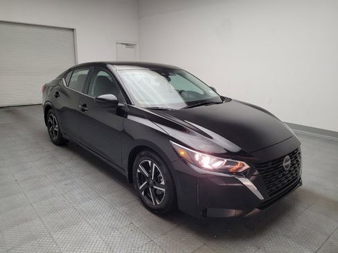 Used 2024 Nissan Sentra SV FWD image 13