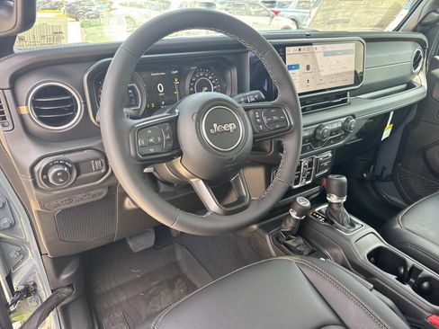 New 2026 Jeep Gladiator Sport AWD/4WD image 17