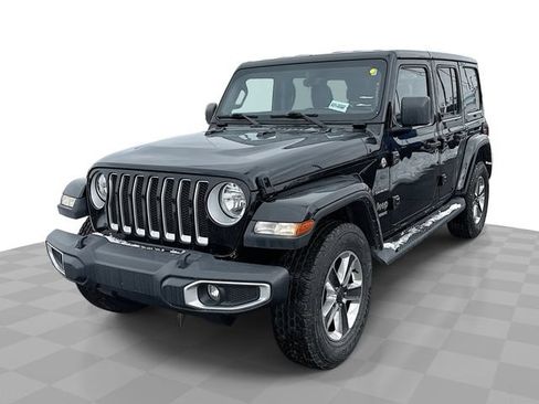 Used 2022 Jeep Wrangler Unlimited Sahara AWD/4WD image 1
