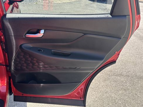 Used 2023 Hyundai Santa Fe SEL image 18