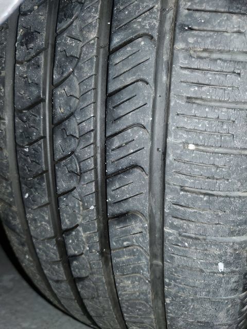 Used 2015 Land Rover LR2 AWD/4WD image 29