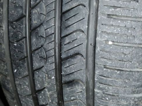 Used 2015 Land Rover LR2 AWD/4WD image 29