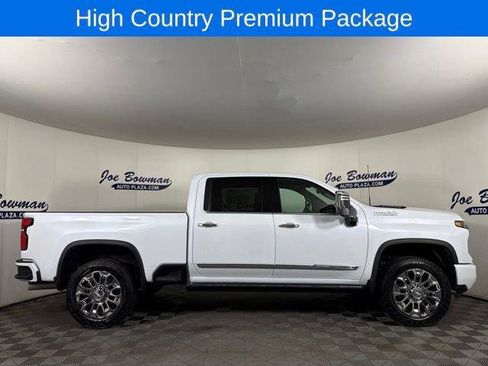 New 2026 Chevrolet Silverado 2500 High Country w/ High Country Premium Package AWD/4WD image 5