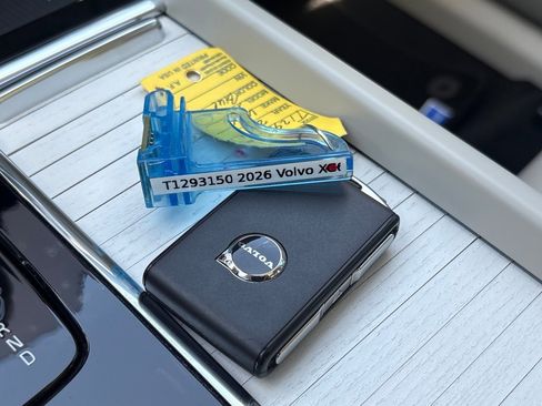 New 2026 Volvo XC60 B5 Ultra w/ Protection Package Premier image 21