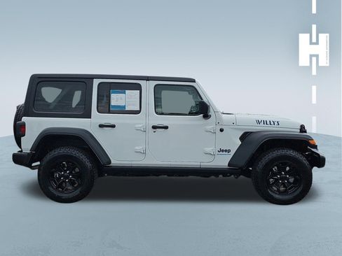 Used 2023 Jeep Wrangler Unlimited w/ Cold Weather Group AWD/4WD image 3