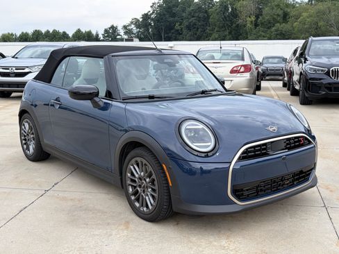 Used 2026 MINI Cooper S FWD image 3