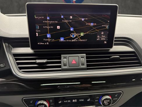 Used 2019 Audi Q5 Prestige w/ Prestige Package AWD/4WD image 21