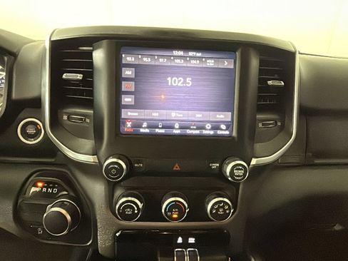 Used 2019 RAM 1500 Big Horn RWD image 27