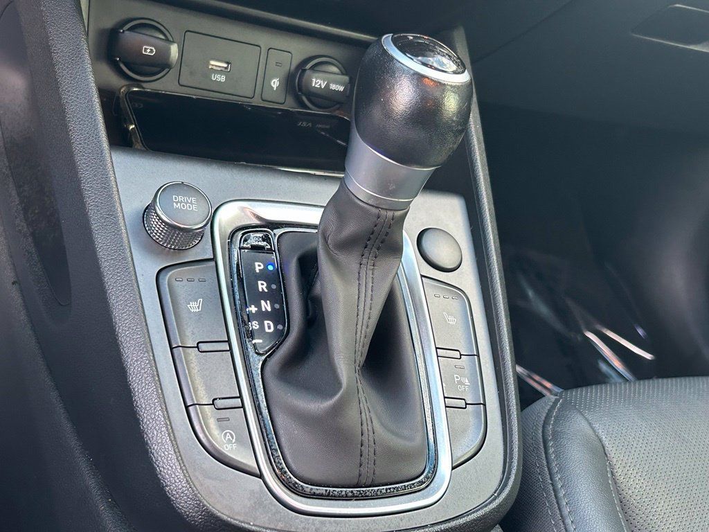Used 2022 Hyundai Kona Limited FWD image 22