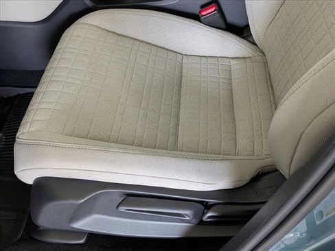 New 2026 Honda HR-V LX image 4