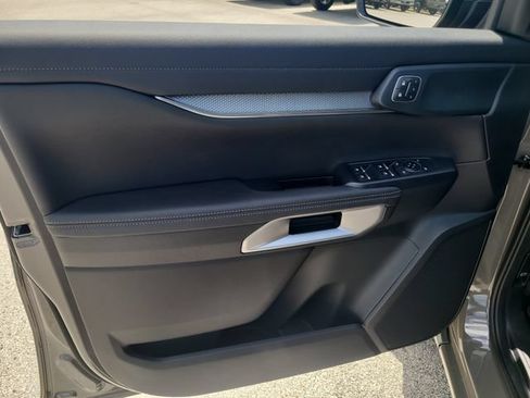 New 2026 Ford Ranger Lariat RWD image 15