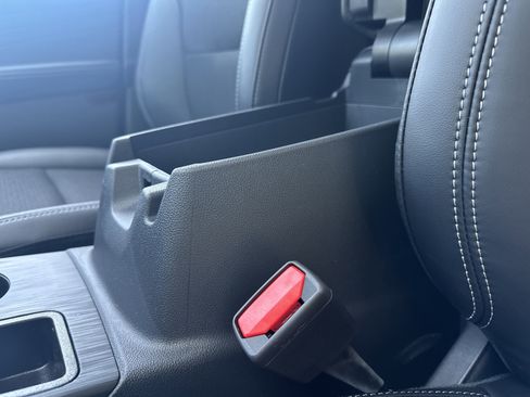 New 2025 Ford Escape SE image 20