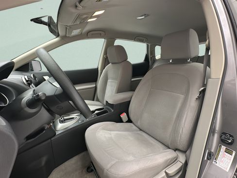 Used 2014 Nissan Rogue S AWD/4WD image 13