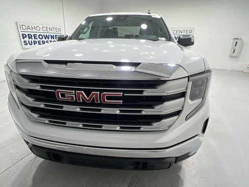 Used 2023 GMC Sierra 1500 SLE AWD/4WD image 3