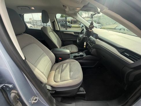Used 2022 Ford Escape S FWD image 11