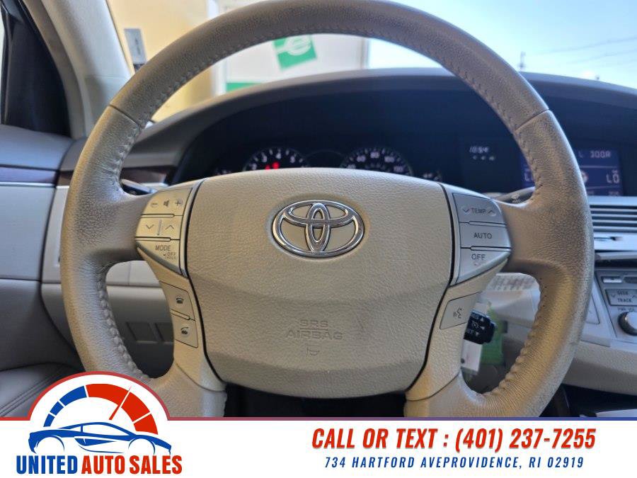 Used 2008 Toyota Avalon Touring FWD image 17