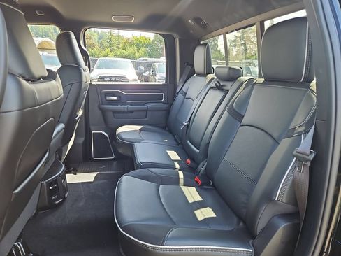 New 2026 RAM 3500 Laramie AWD/4WD image 14