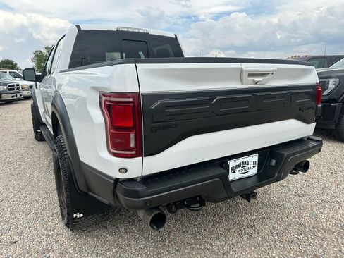 Used 2018 Ford F150 Raptor w/ Equipment Group 802A Luxury AWD/4WD image 9