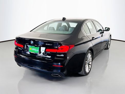 Used 2021 BMW 540i w/ Premium Package image 10