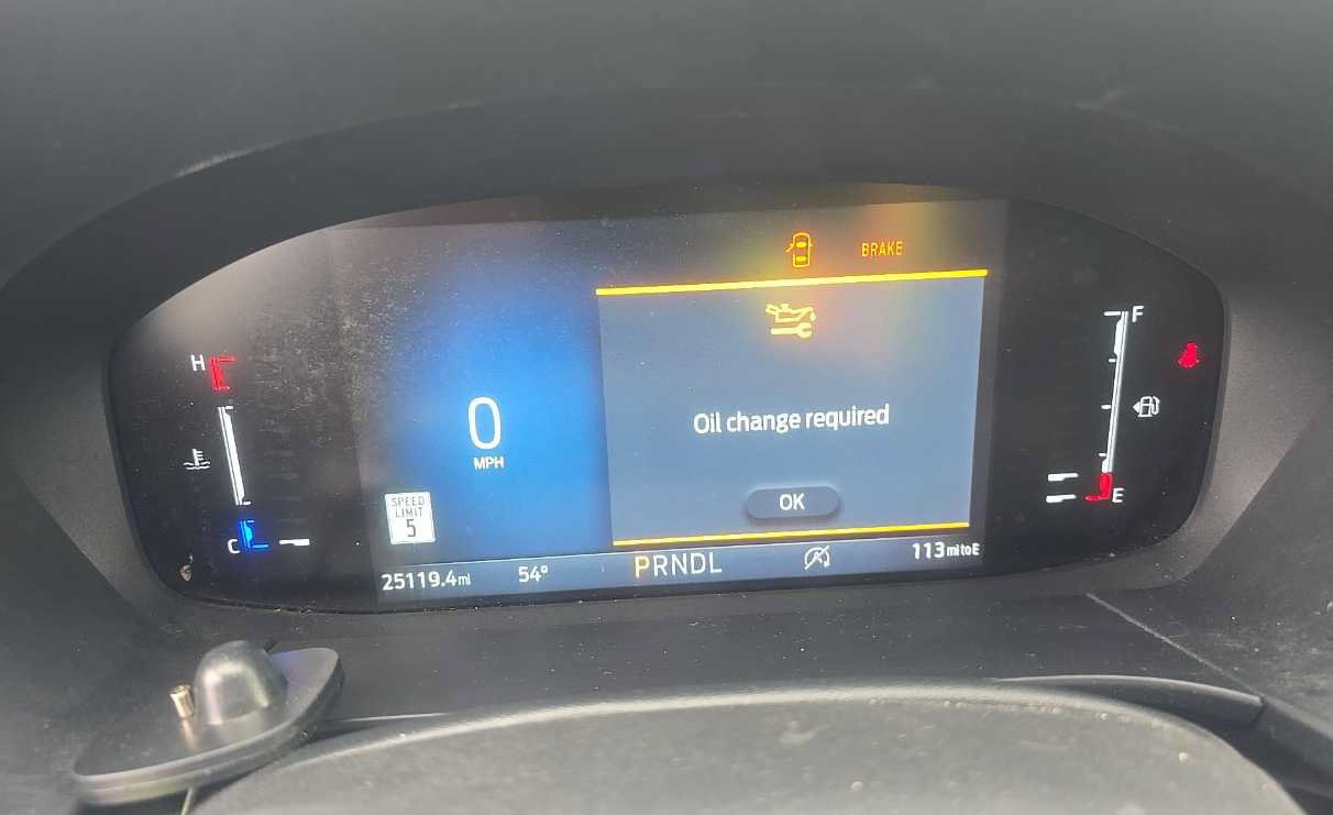 Used 2023 Ford Escape ST-Line w/ Tech Pack #1 AWD/4WD image 13