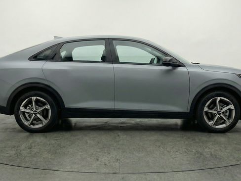 Used 2025 Kia K4 FWD image 11