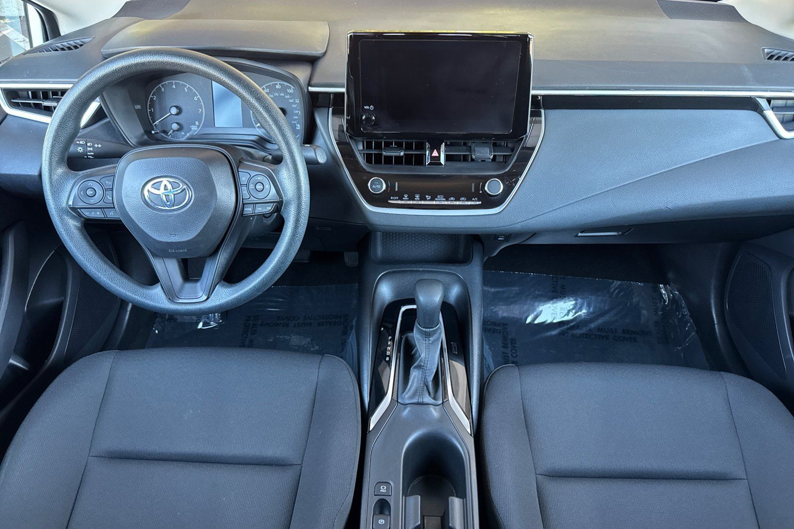 Used 2024 Toyota Corolla LE FWD image 17