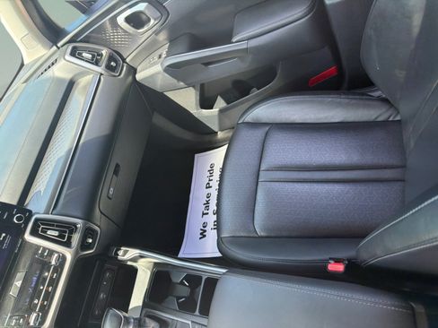 Used 2023 Kia Sorento S FWD image 15