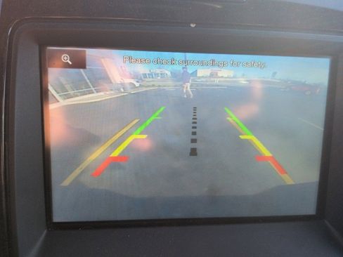 Used 2014 Ford F150 Platinum image 11