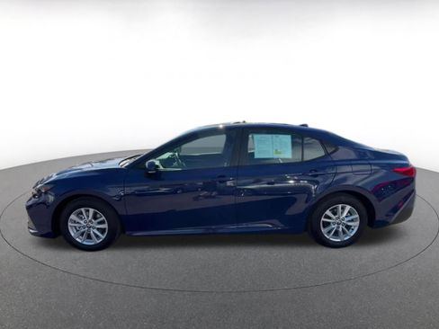 Used 2025 Toyota Camry LE FWD image 9