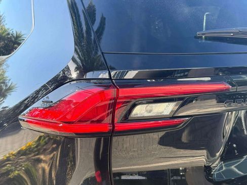 Used 2024 Toyota Grand Highlander XLE image 13