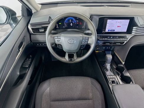 Certified 2025 Toyota Camry LE FWD image 21