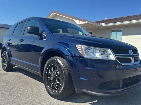 Used 2017 Dodge Journey SE FWD image 7