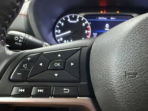 Used 2020 Nissan Sentra SR FWD image 18