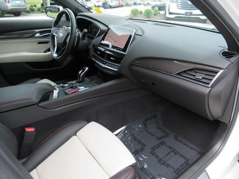 Used 2022 Cadillac CT5 Sport w/ Super Cruise 2 Package RWD image 11