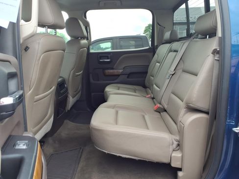 Used 2015 GMC Sierra 1500 SLT w/ SLT Crew Cab Value Package AWD/4WD image 6
