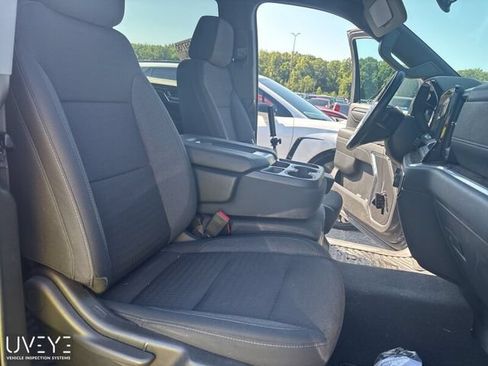 Used 2023 Chevrolet Silverado 1500 LT AWD/4WD image 8