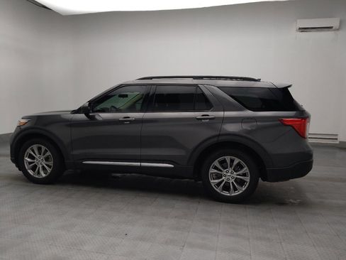 Used 2020 Ford Explorer XLT w/ Equipment Group 202A RWD image 3