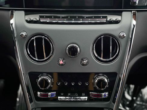 New 2026 Rolls-Royce Cullinan image 26