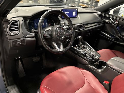 Certified 2023 MAZDA CX-9 Carbon Edition image 5