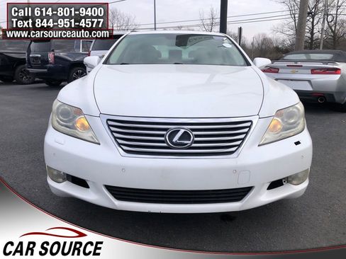 Used 2011 Lexus LS 460 L w/ Luxury Pkg image 2