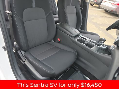 Used 2024 Nissan Sentra SV image 16