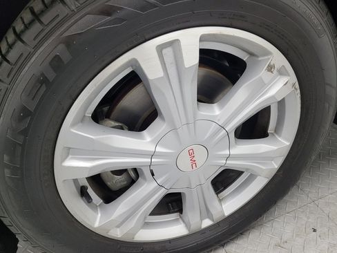 Used 2017 GMC Terrain SLT w/ Driver Alert Package I FWD image 31
