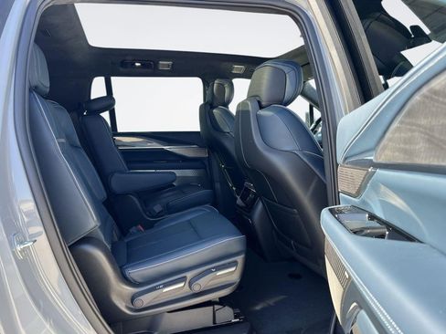 New 2026 Cadillac Escalade IQL Sport 2 AWD/4WD image 32