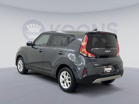Used 2024 Kia Soul LX w/ Option Group 015 image 4