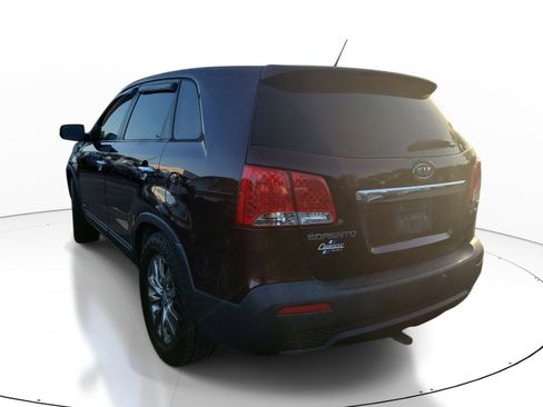 Used 2011 Kia Sorento EX w/ Premium Pkg AWD/4WD image 4