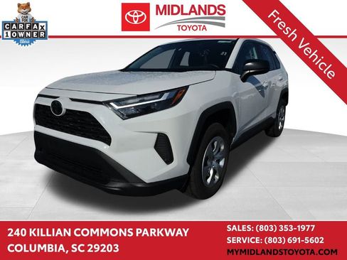 Used 2025 Toyota RAV4 LE image 1