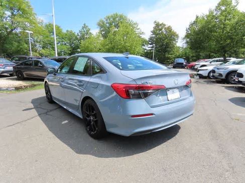 Certified 2024 Honda Civic Sport image 4