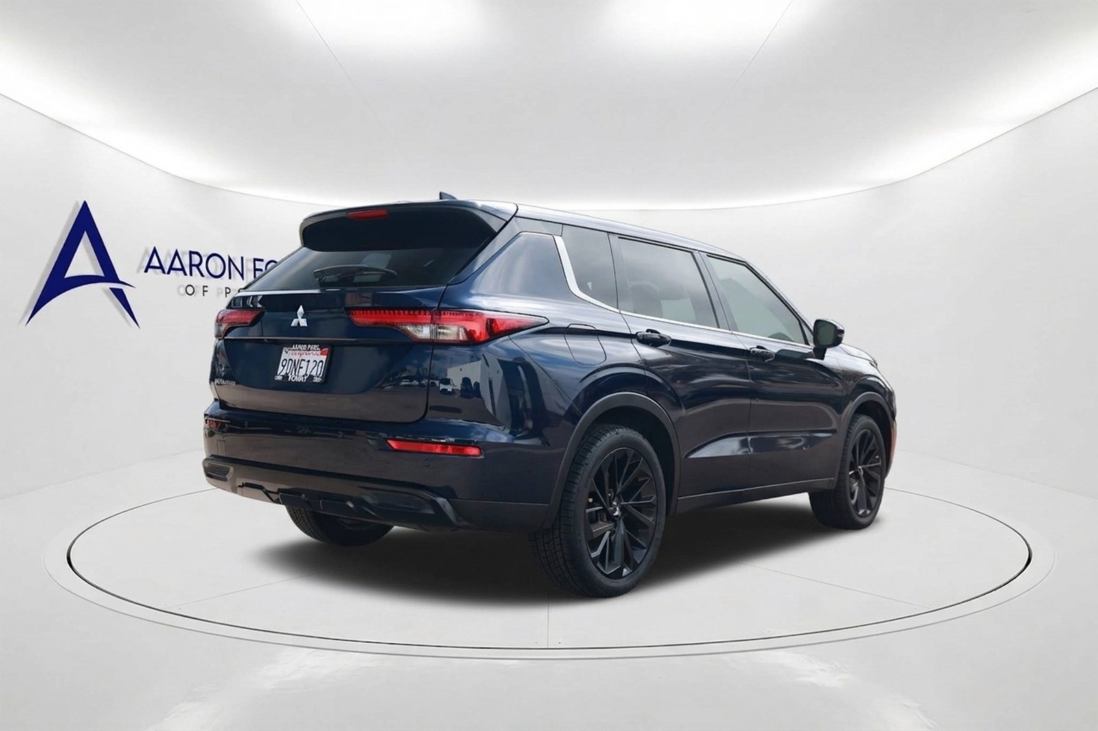 Used 2022 Mitsubishi Outlander SE FWD image 4