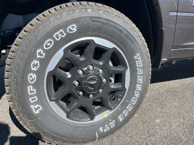 New 2026 RAM 2500 Laramie AWD/4WD image 9