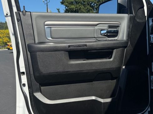 Used 2023 RAM 1500 Classic SLT w/ Protection Group AWD/4WD image 20